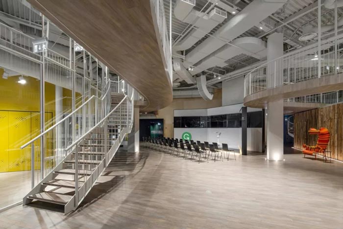 二（2）層辦公室聚會(huì)大廳設(shè)計(jì)方案