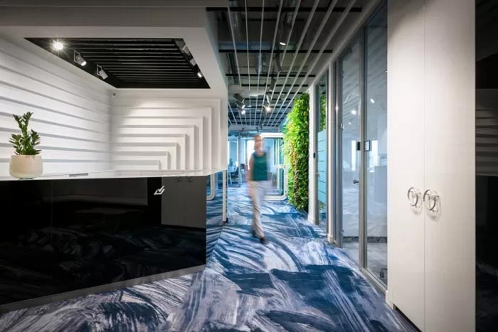 2500平方辦公室前臺裝修設(shè)計效果圖